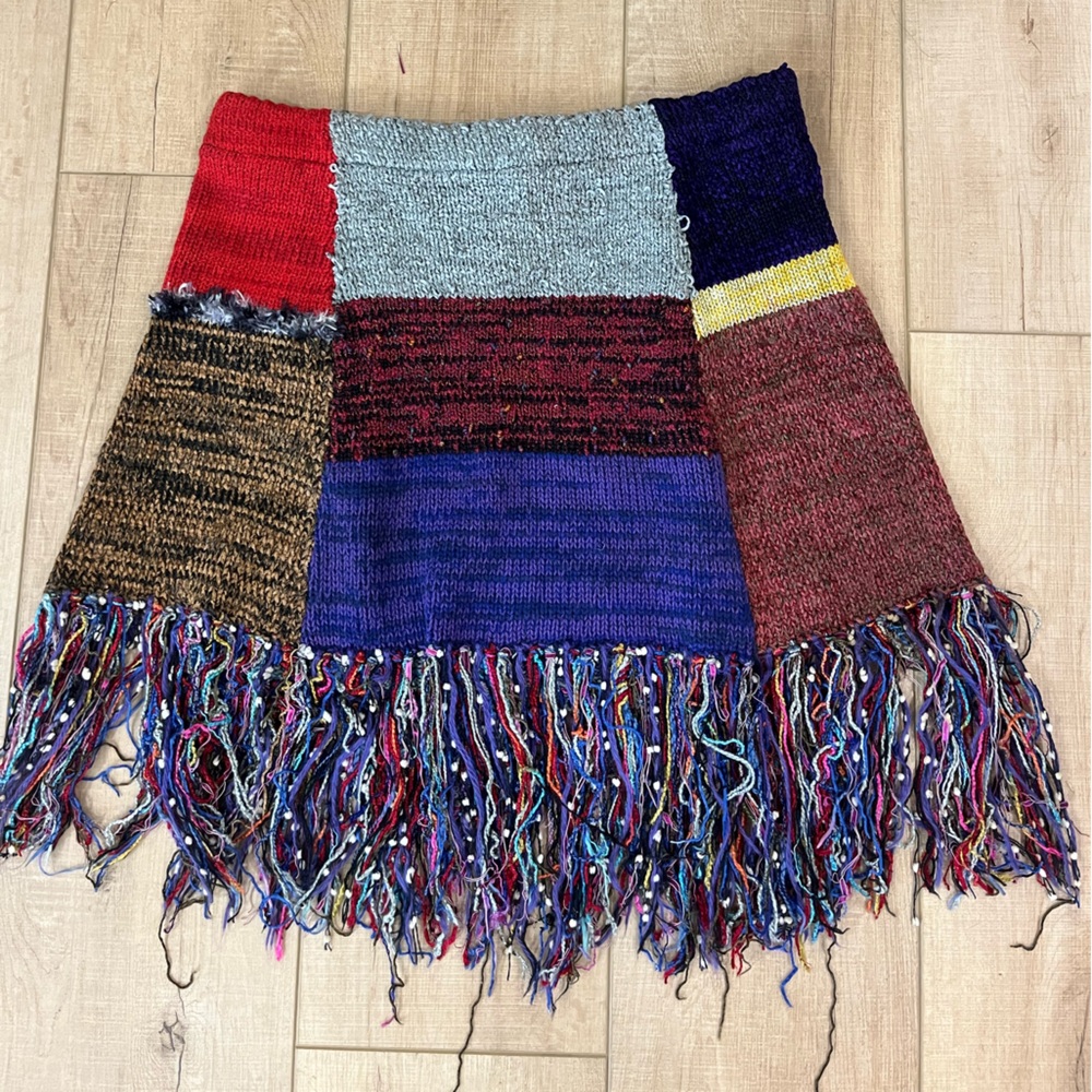 Fringe sweater skirt